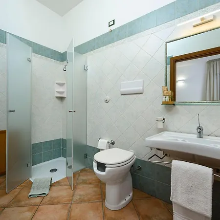 Sun Garden Hotel *